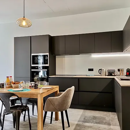 Apartment Luxury Assalit *